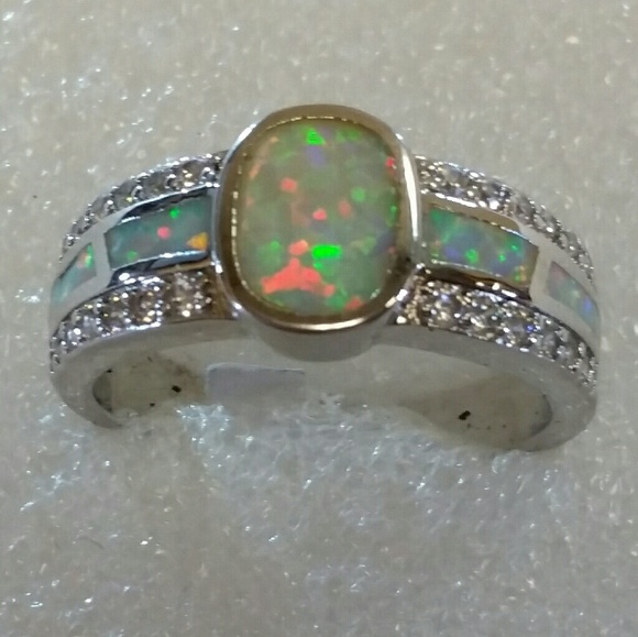 Opal cubic and silver women's ring - Picture 2 of 4